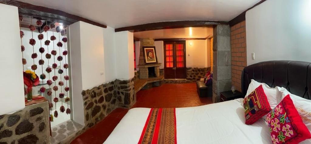 Hotel Casablanca Ольянтайтамбо Екстер'єр фото